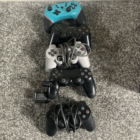Bundle of PlayStation controller All Untested